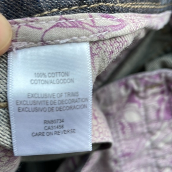 Like new BCBGeneration denim micro mini skirt 🌸 - Picture 4 of 7